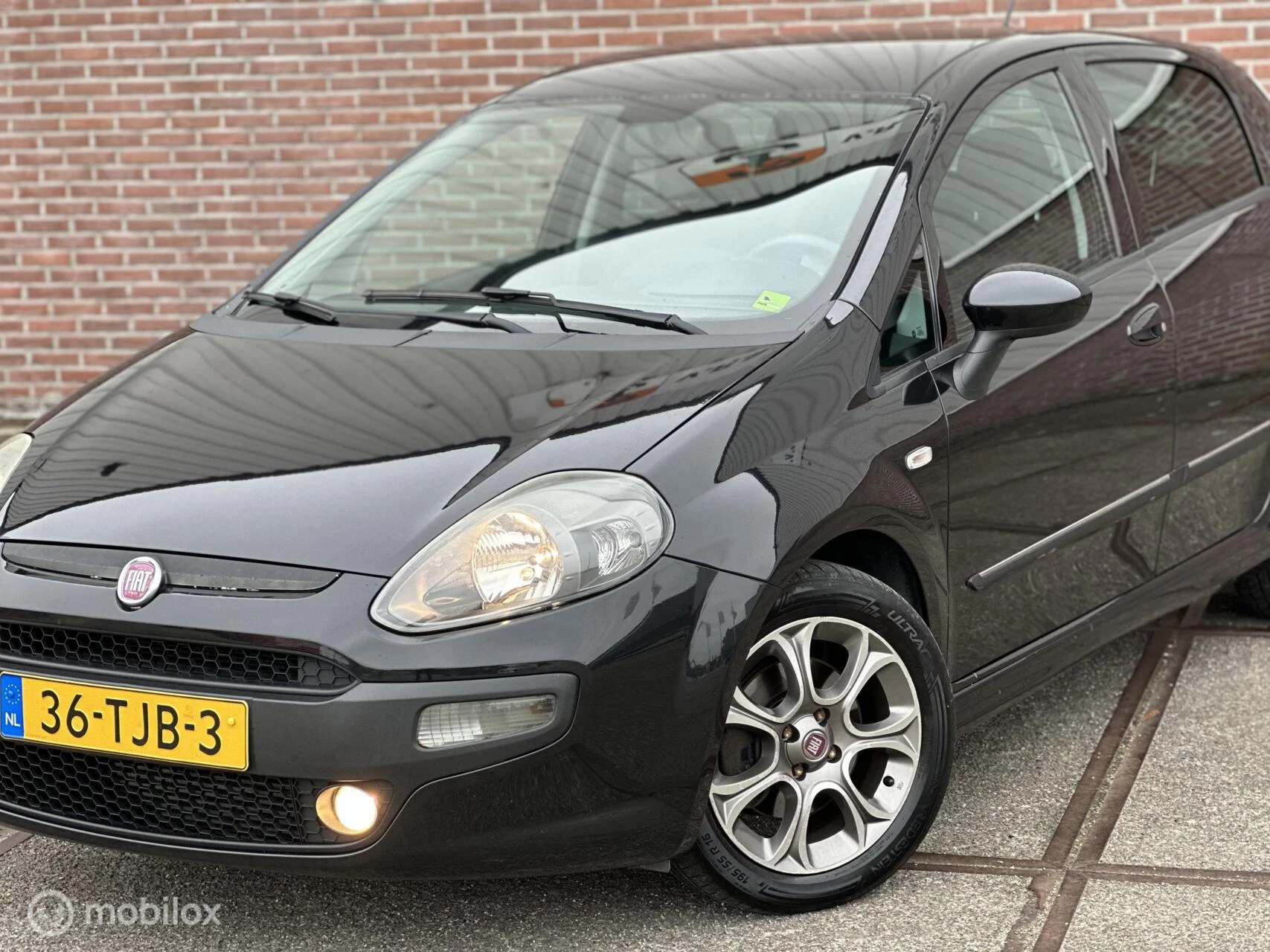 Hoofdafbeelding Fiat Punto