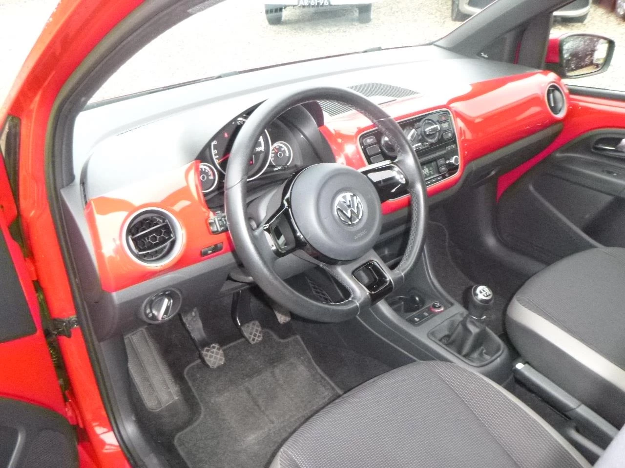 Hoofdafbeelding Volkswagen up!