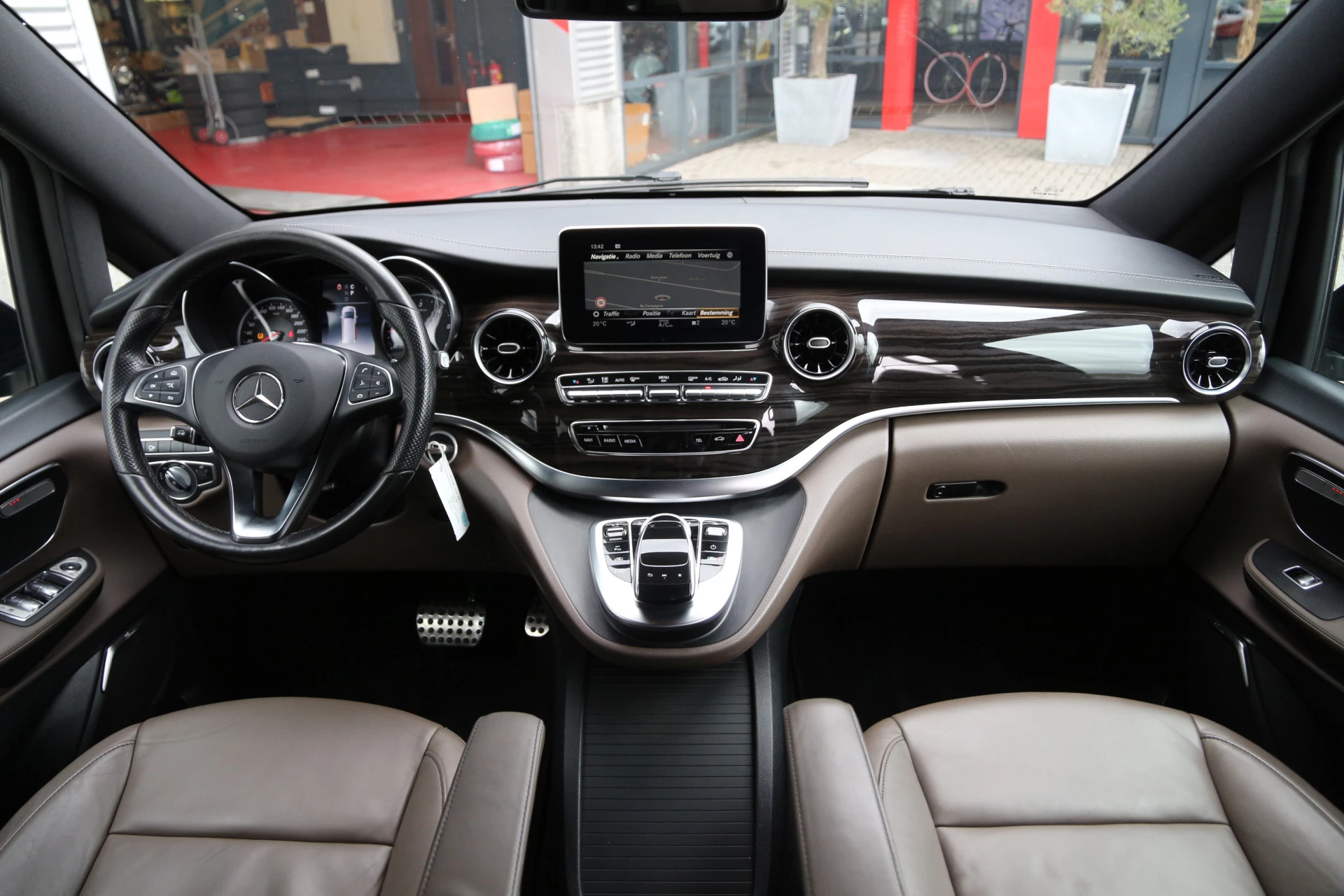 Hoofdafbeelding Mercedes-Benz V-Klasse