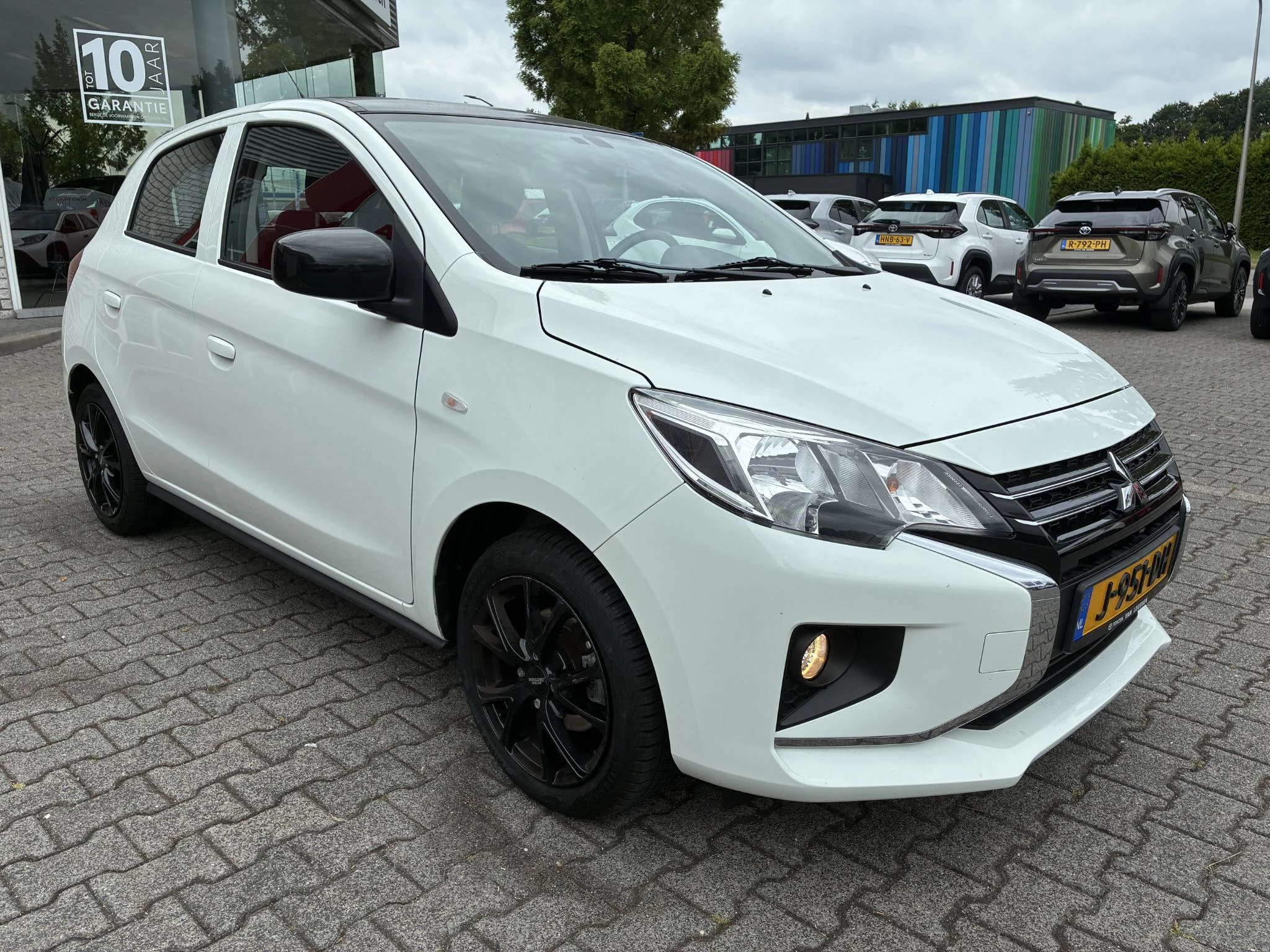 Hoofdafbeelding Mitsubishi Space Star