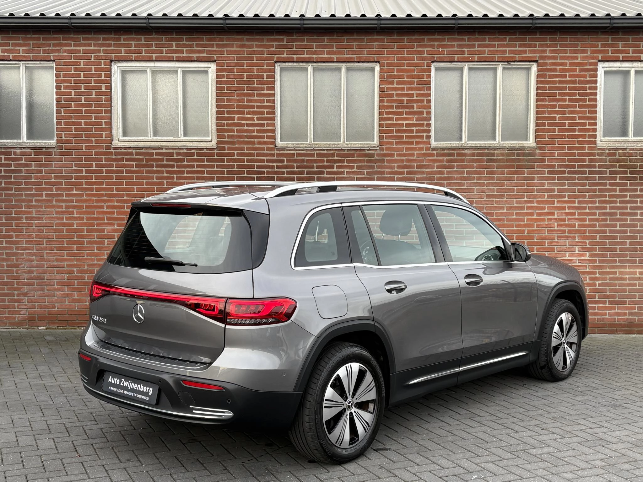 Hoofdafbeelding Mercedes-Benz EQB