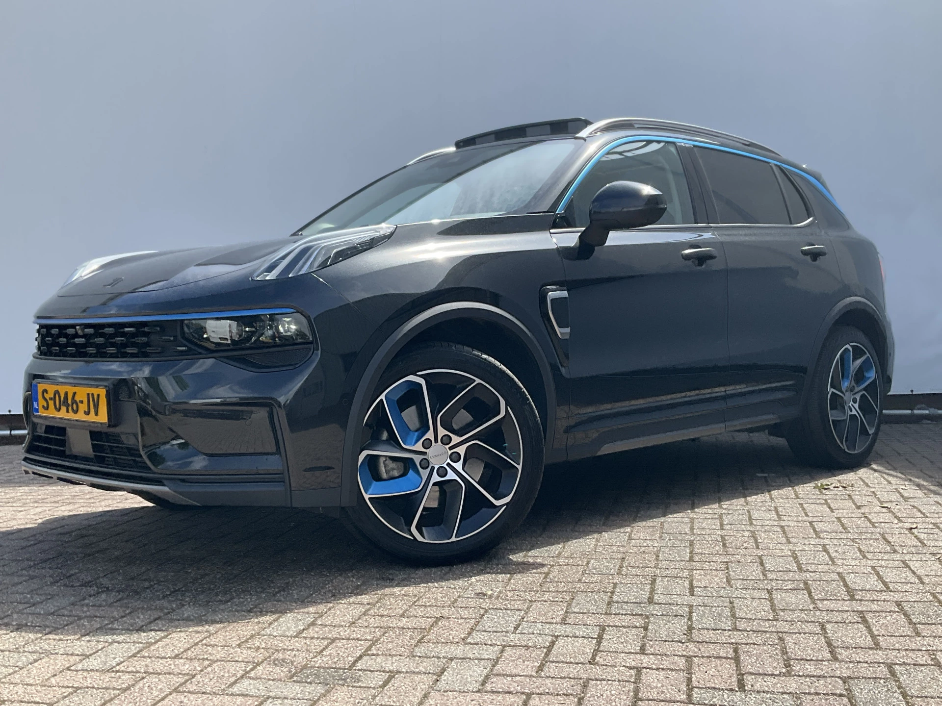 Hoofdafbeelding Lynk & Co 01
