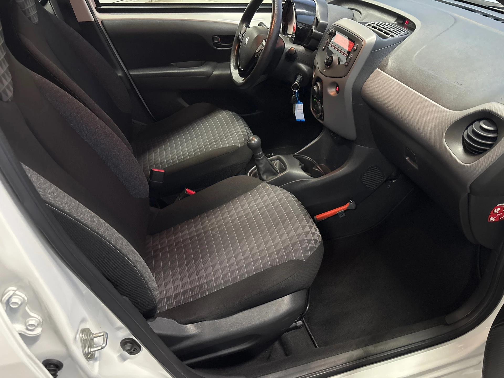 Hoofdafbeelding Peugeot 108