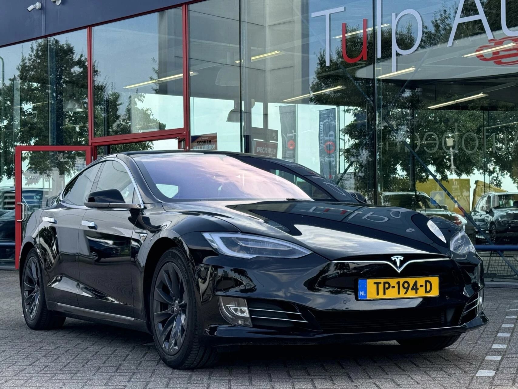 Hoofdafbeelding Tesla Model S