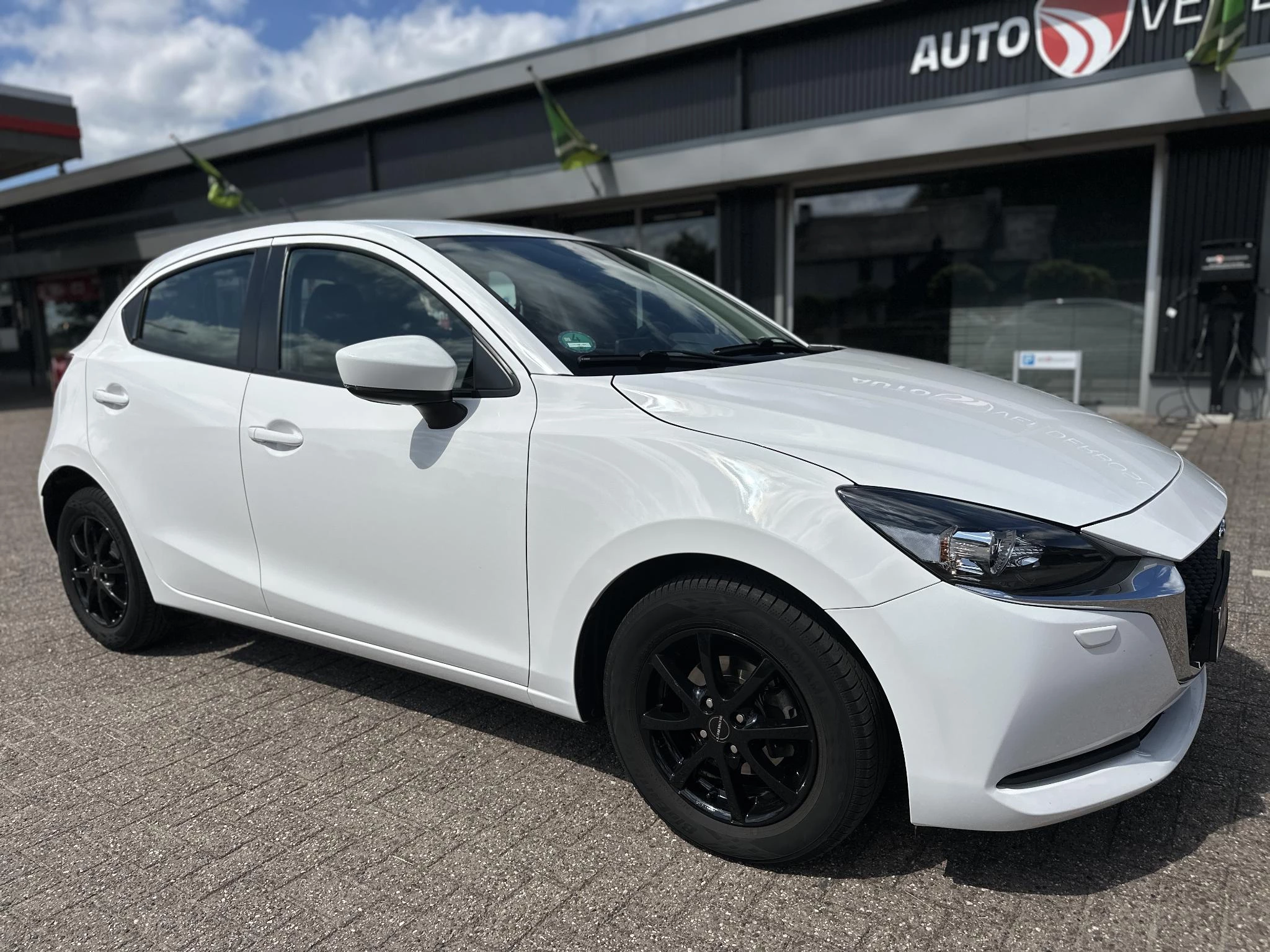 Hoofdafbeelding Mazda 2