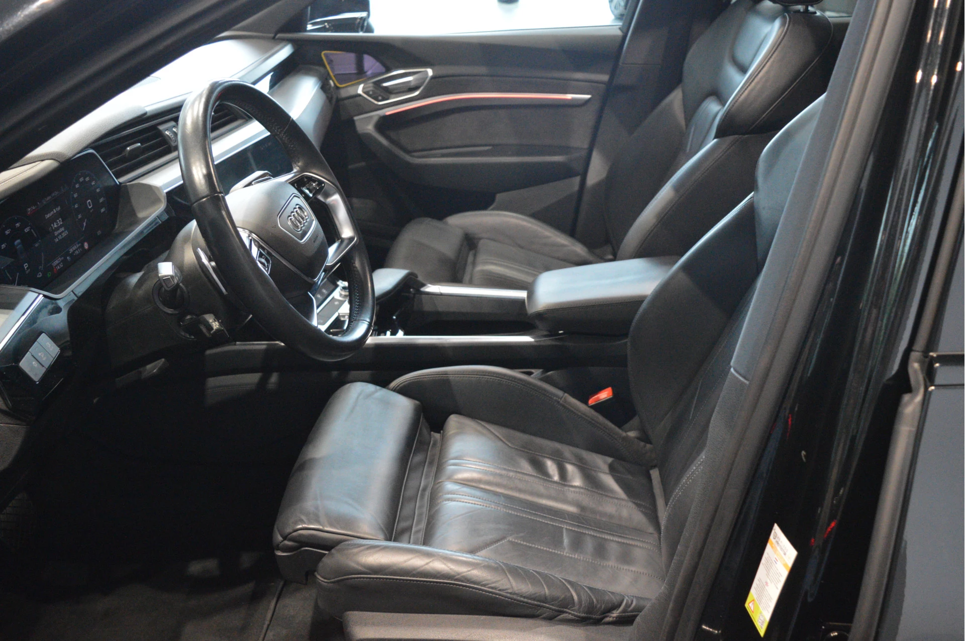 Hoofdafbeelding Audi e-tron