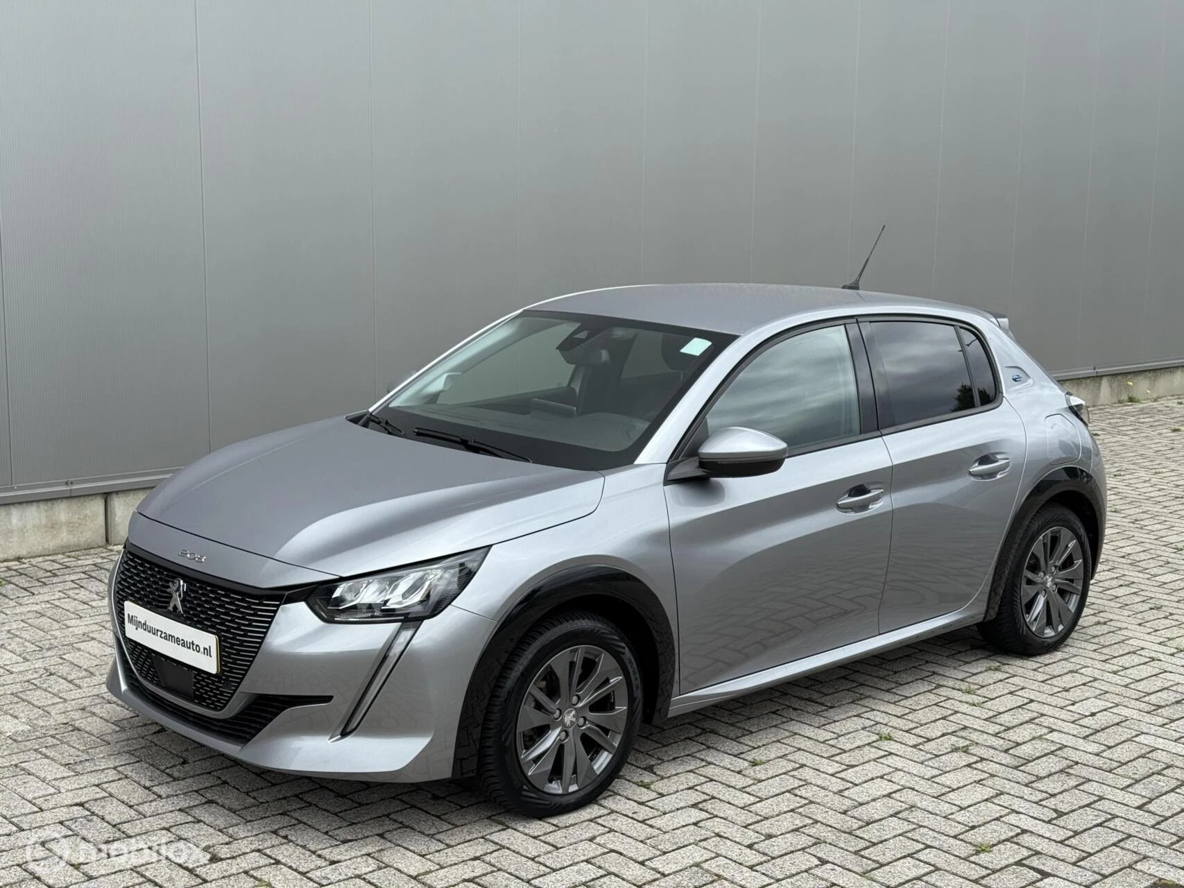 Hoofdafbeelding Peugeot e-208
