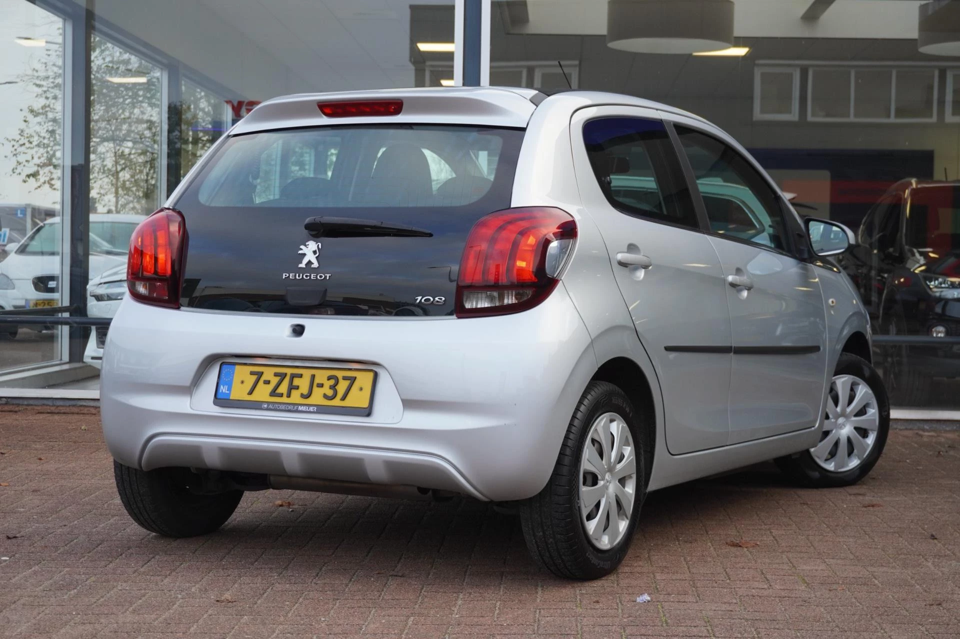 Hoofdafbeelding Peugeot 108