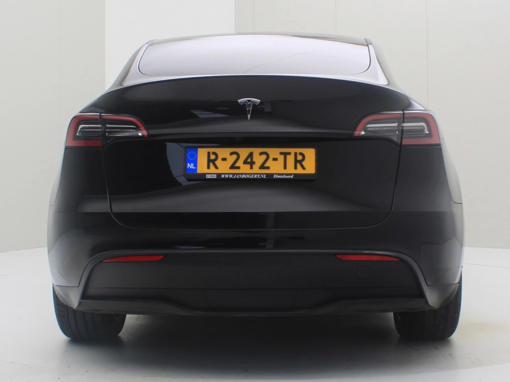 Hoofdafbeelding Tesla Model Y