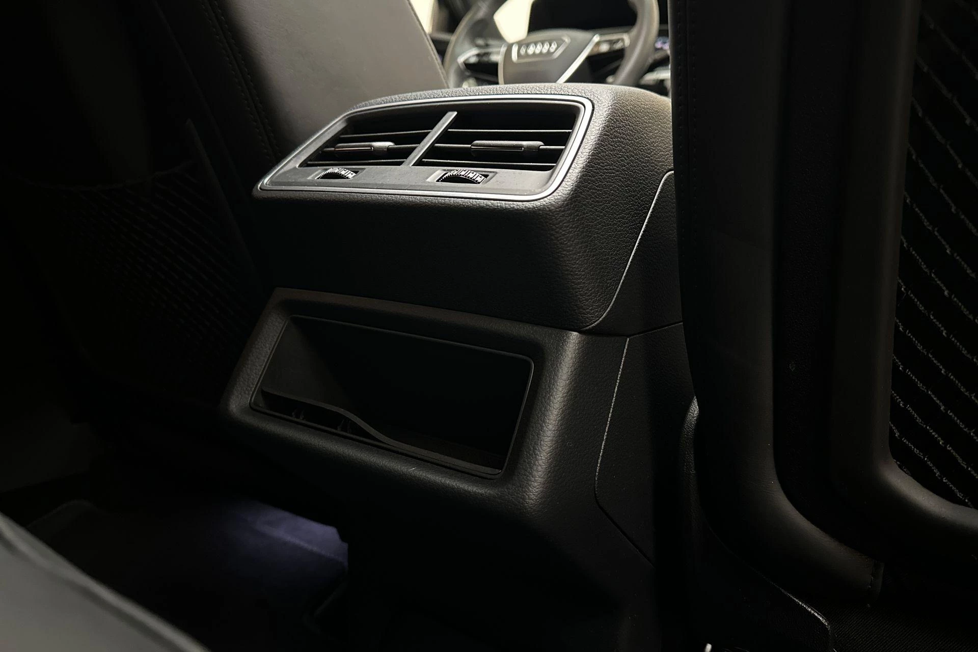 Hoofdafbeelding Audi Q8 Sportback e-tron