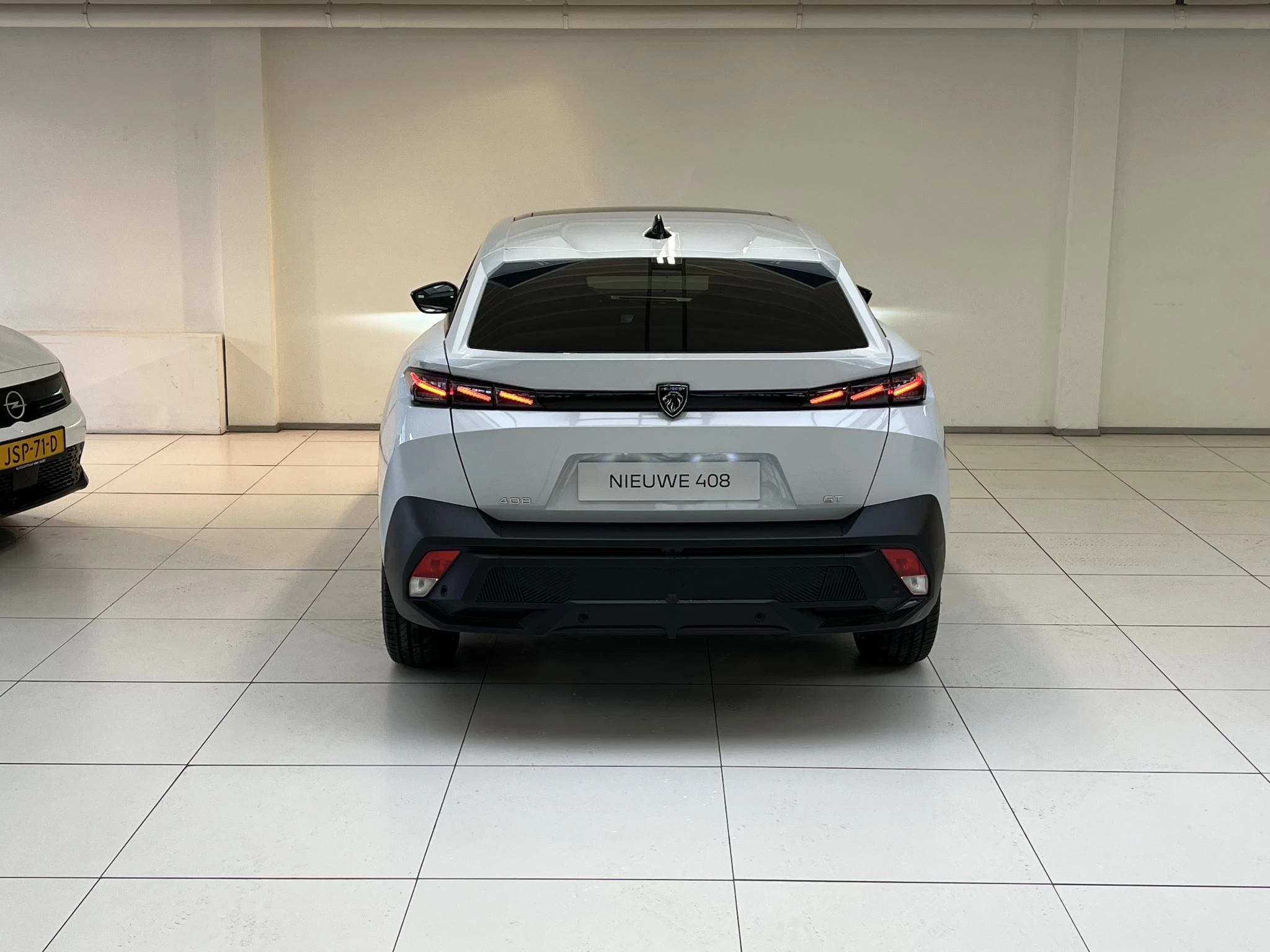 Hoofdafbeelding Peugeot 408