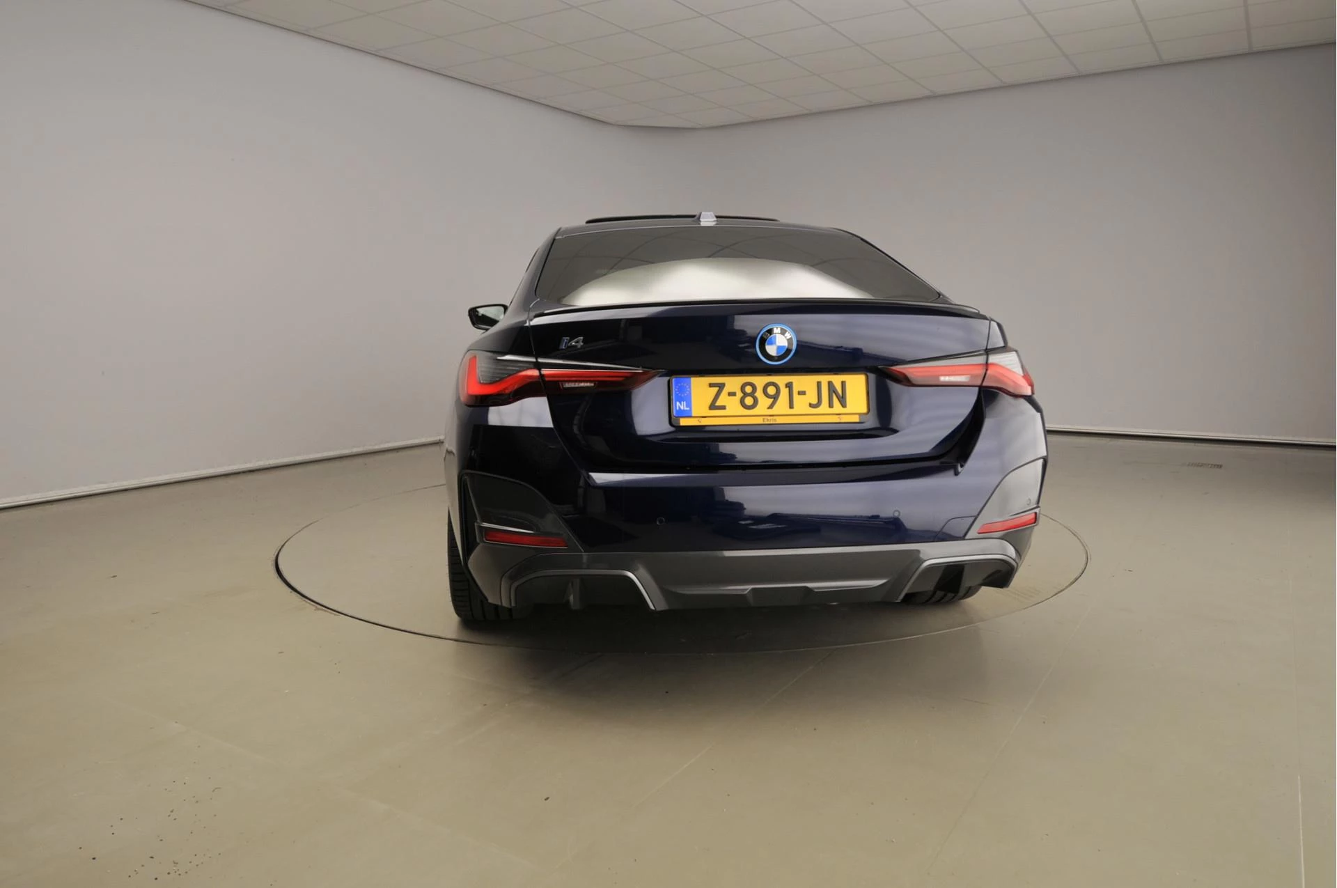 Hoofdafbeelding BMW i4