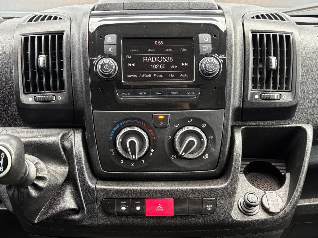 Hoofdafbeelding Opel Movano