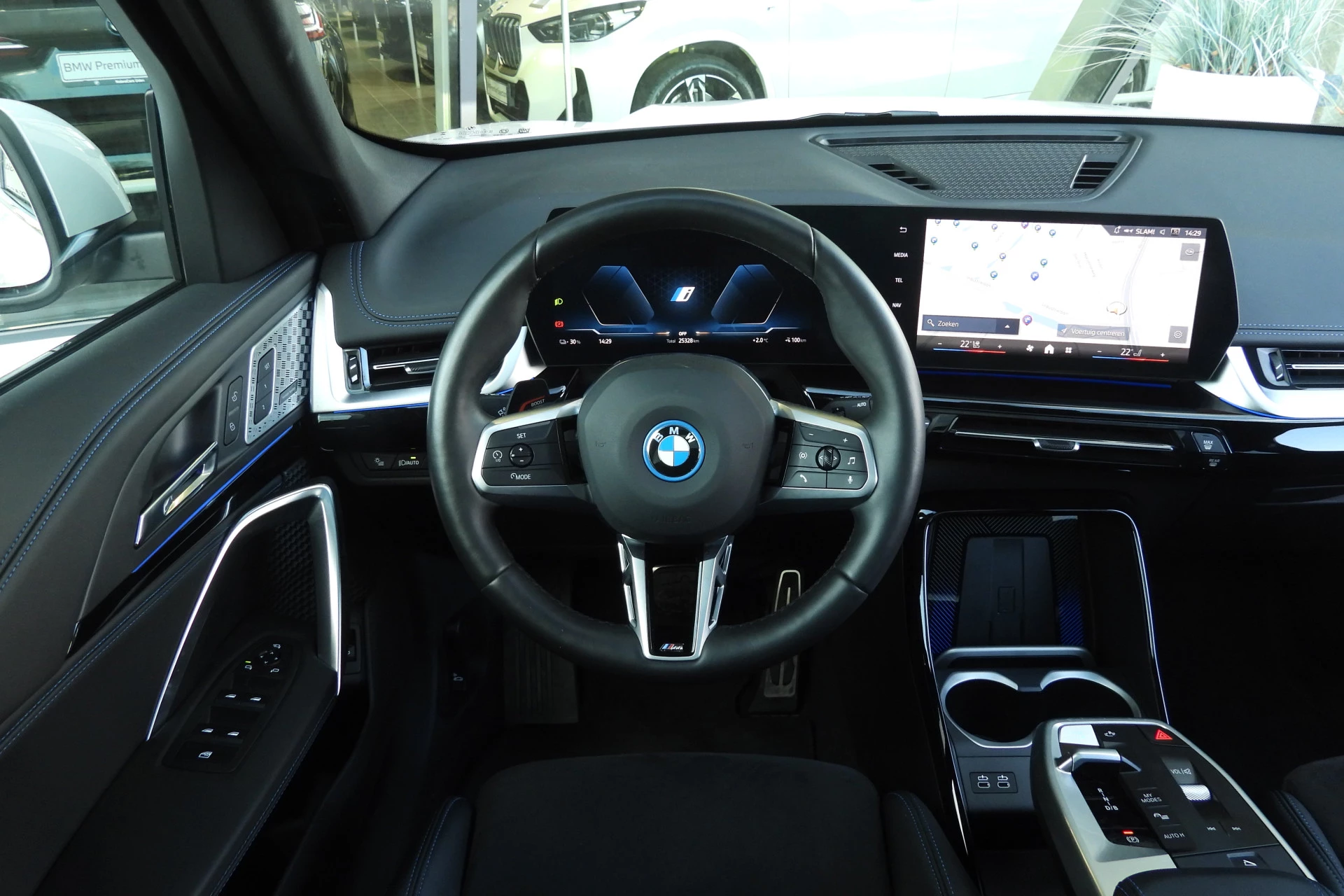 Hoofdafbeelding BMW iX1