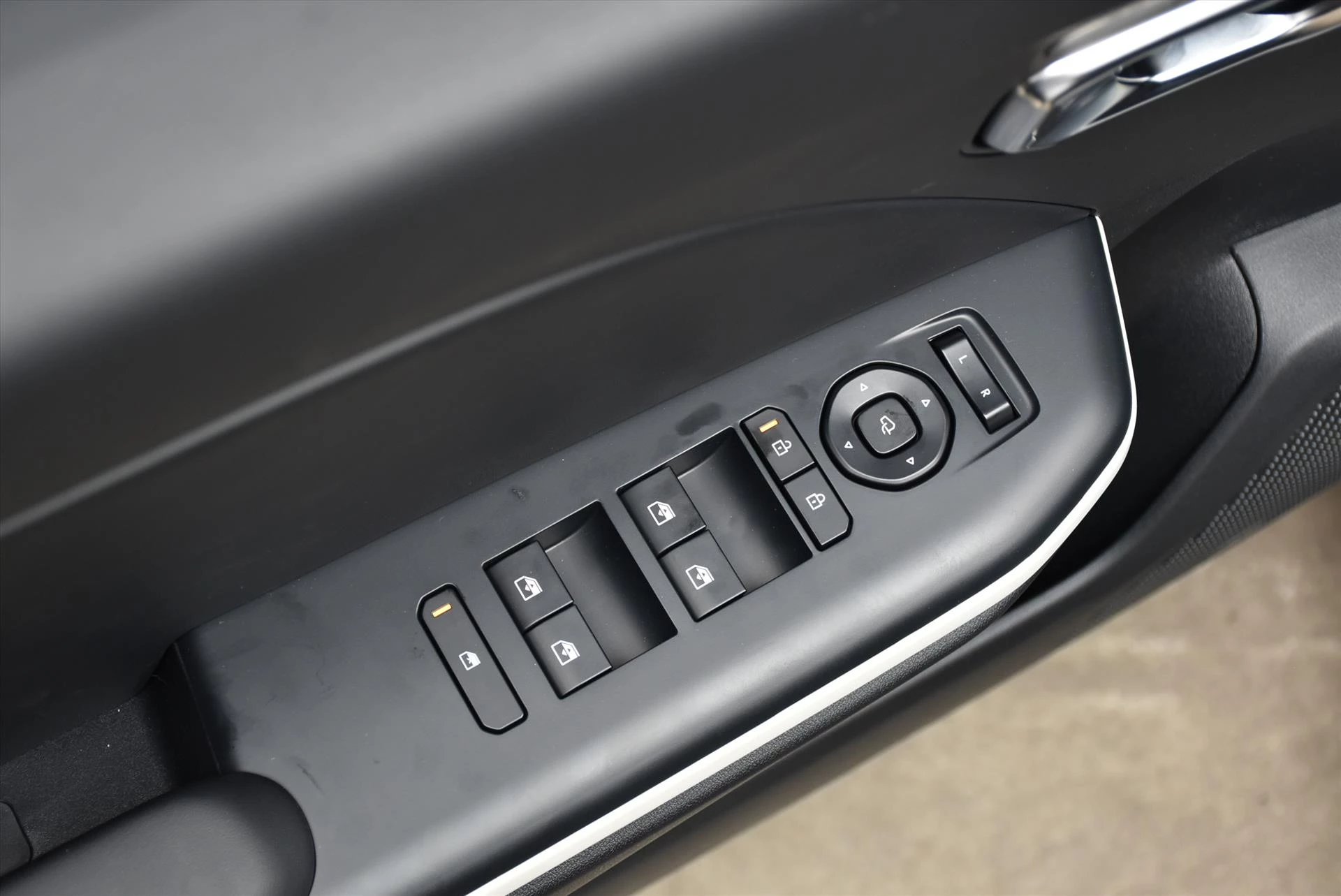 Hoofdafbeelding Kia K4