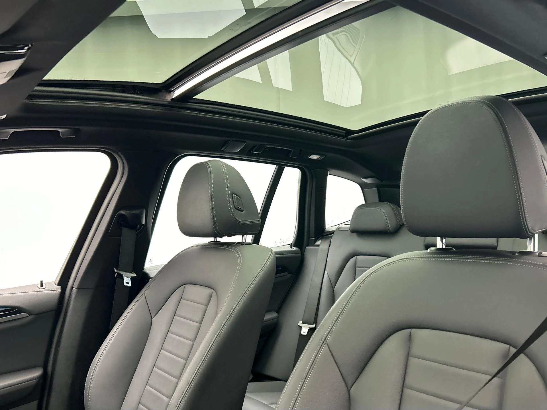 Hoofdafbeelding BMW iX3