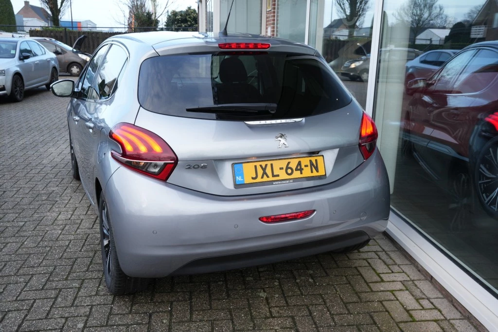 Hoofdafbeelding Peugeot 208