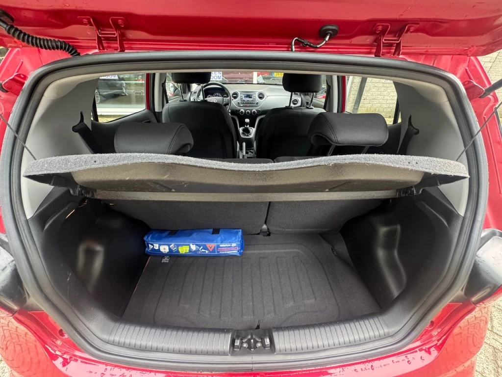 Hoofdafbeelding Hyundai i10
