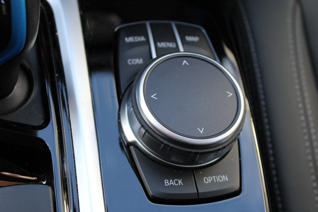 Hoofdafbeelding BMW iX3