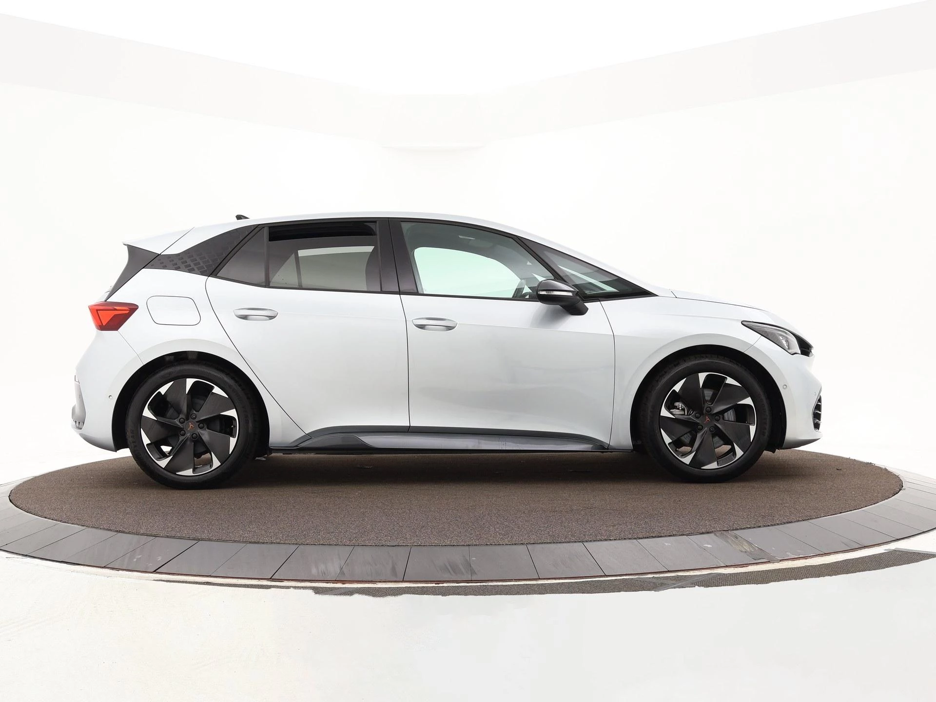Hoofdafbeelding CUPRA Born