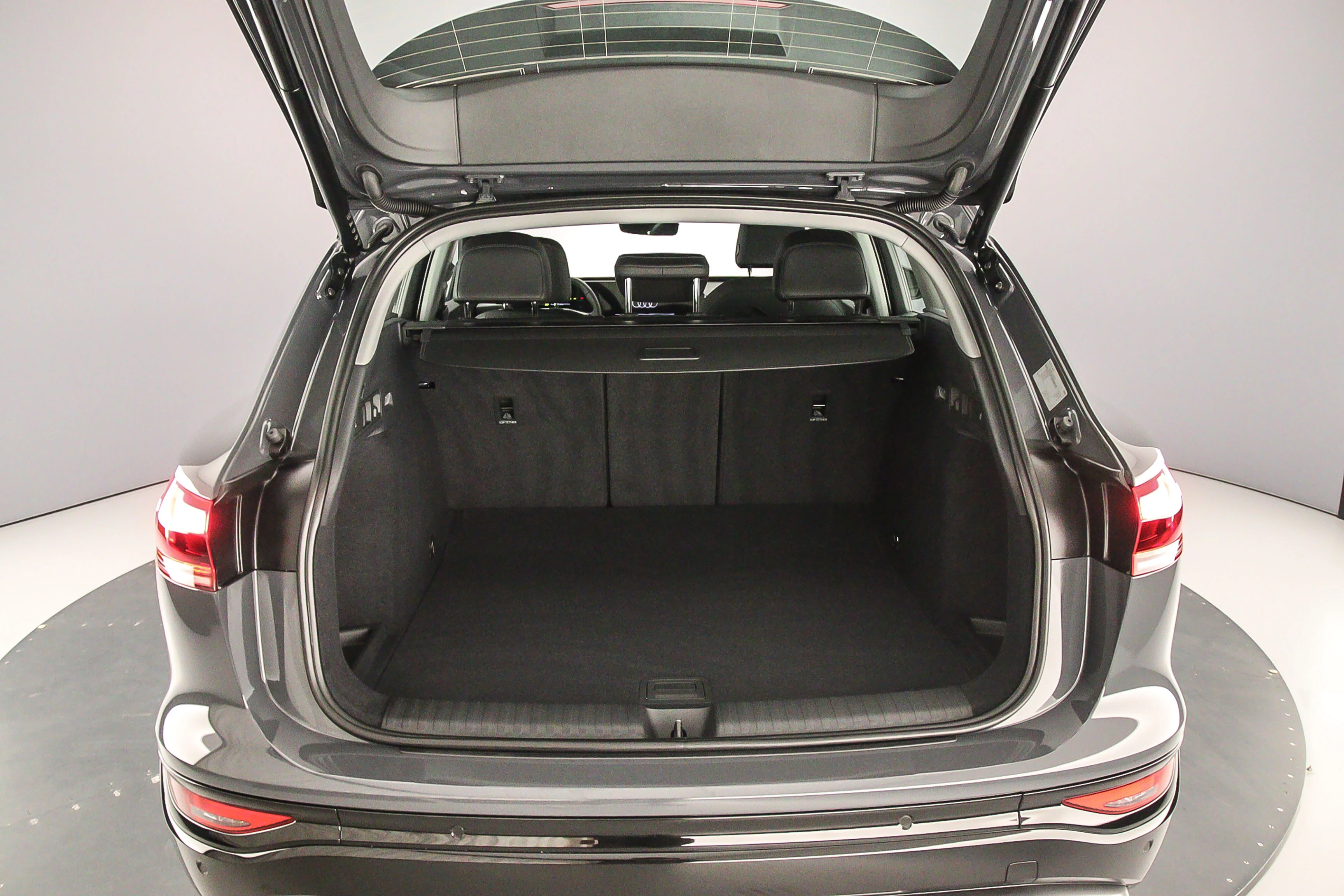 Hoofdafbeelding Audi Q6 e-tron