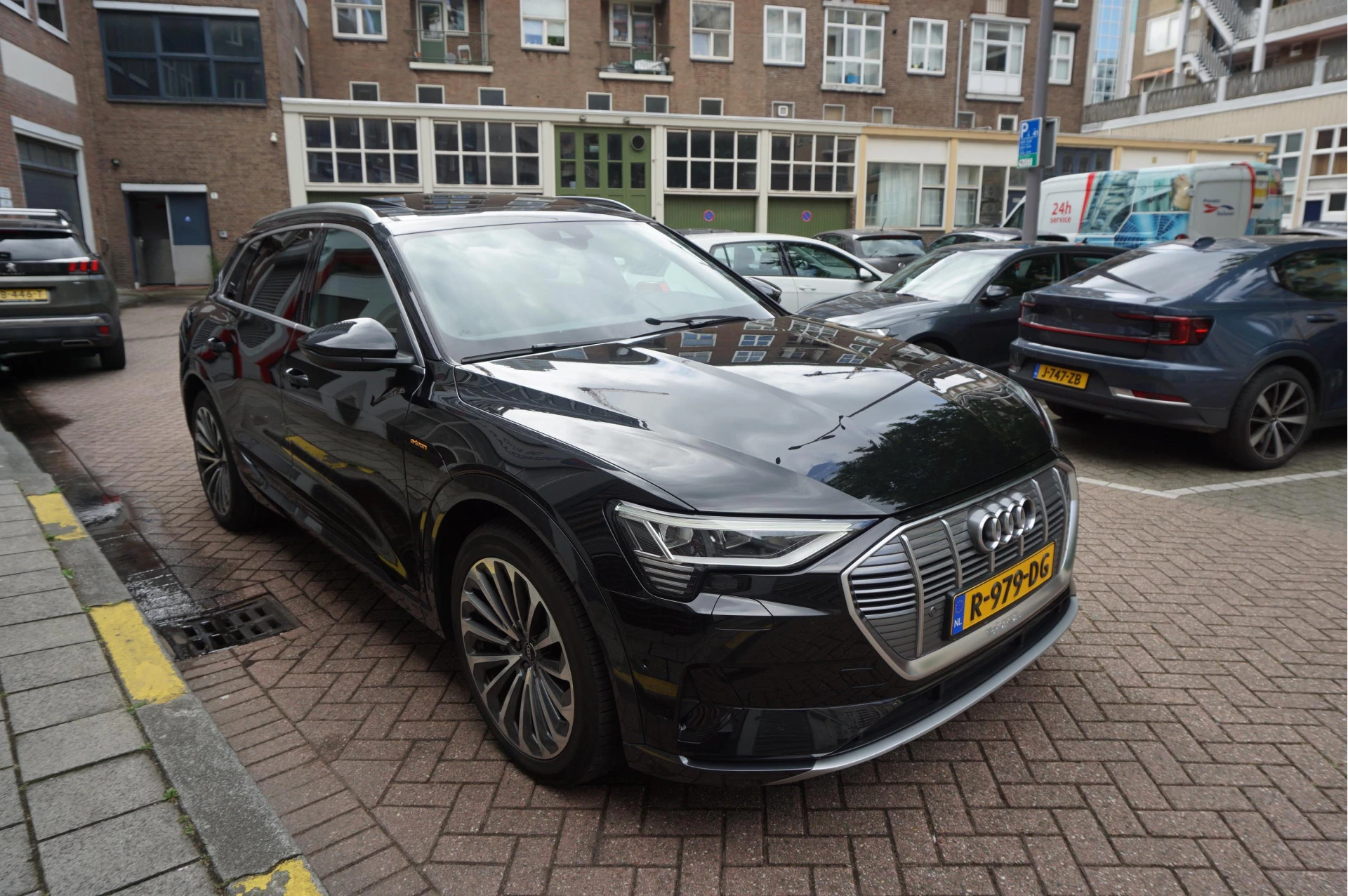 Hoofdafbeelding Audi e-tron