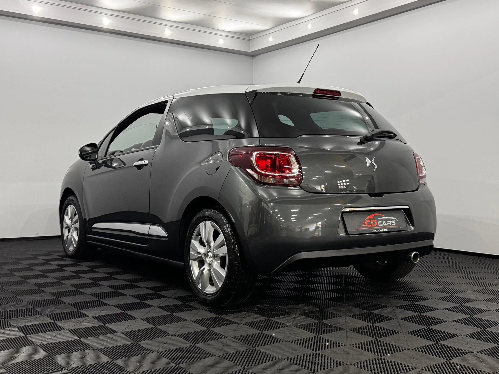 Hoofdafbeelding DS DS 3