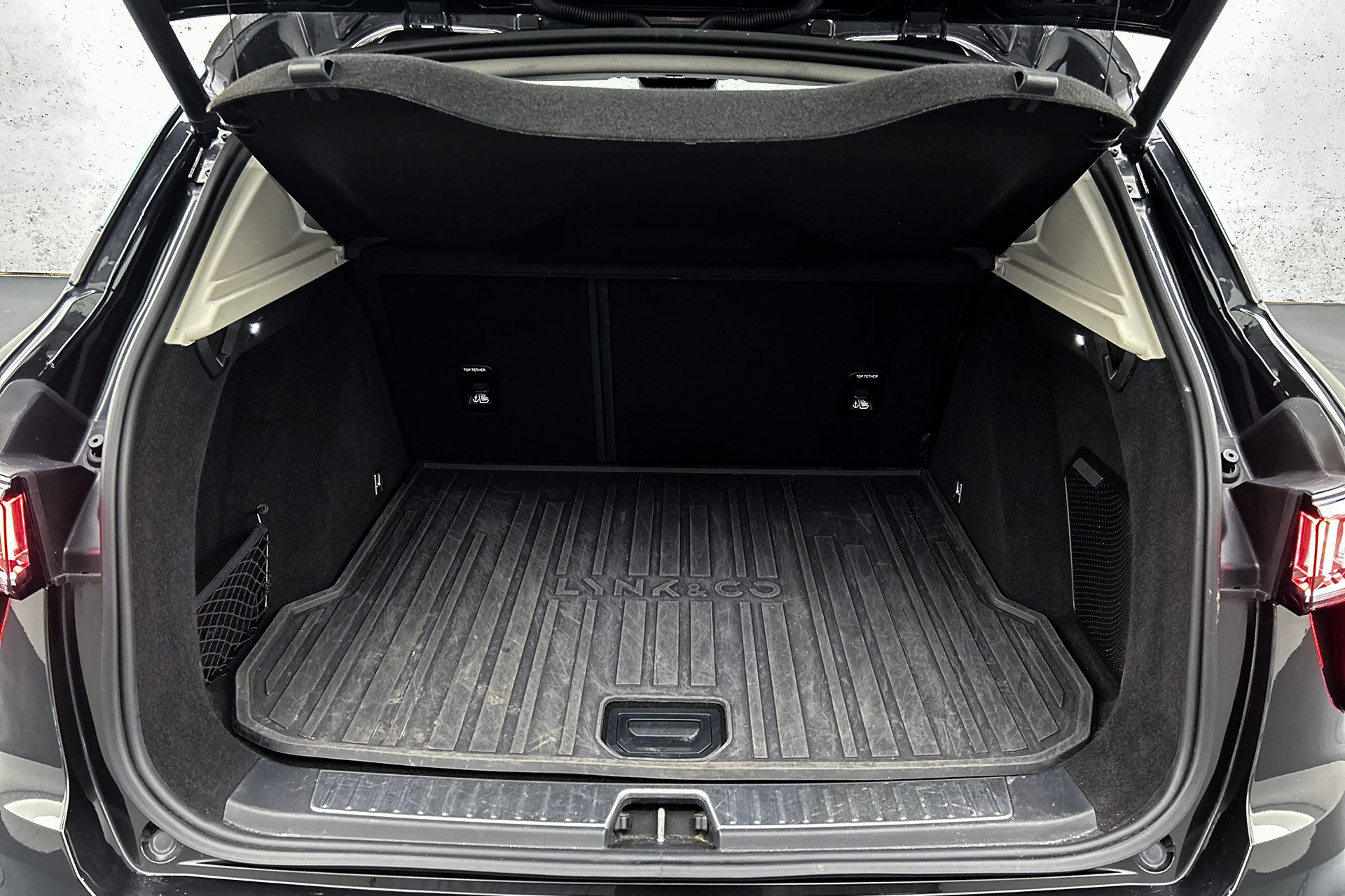 Hoofdafbeelding Lynk & Co 01