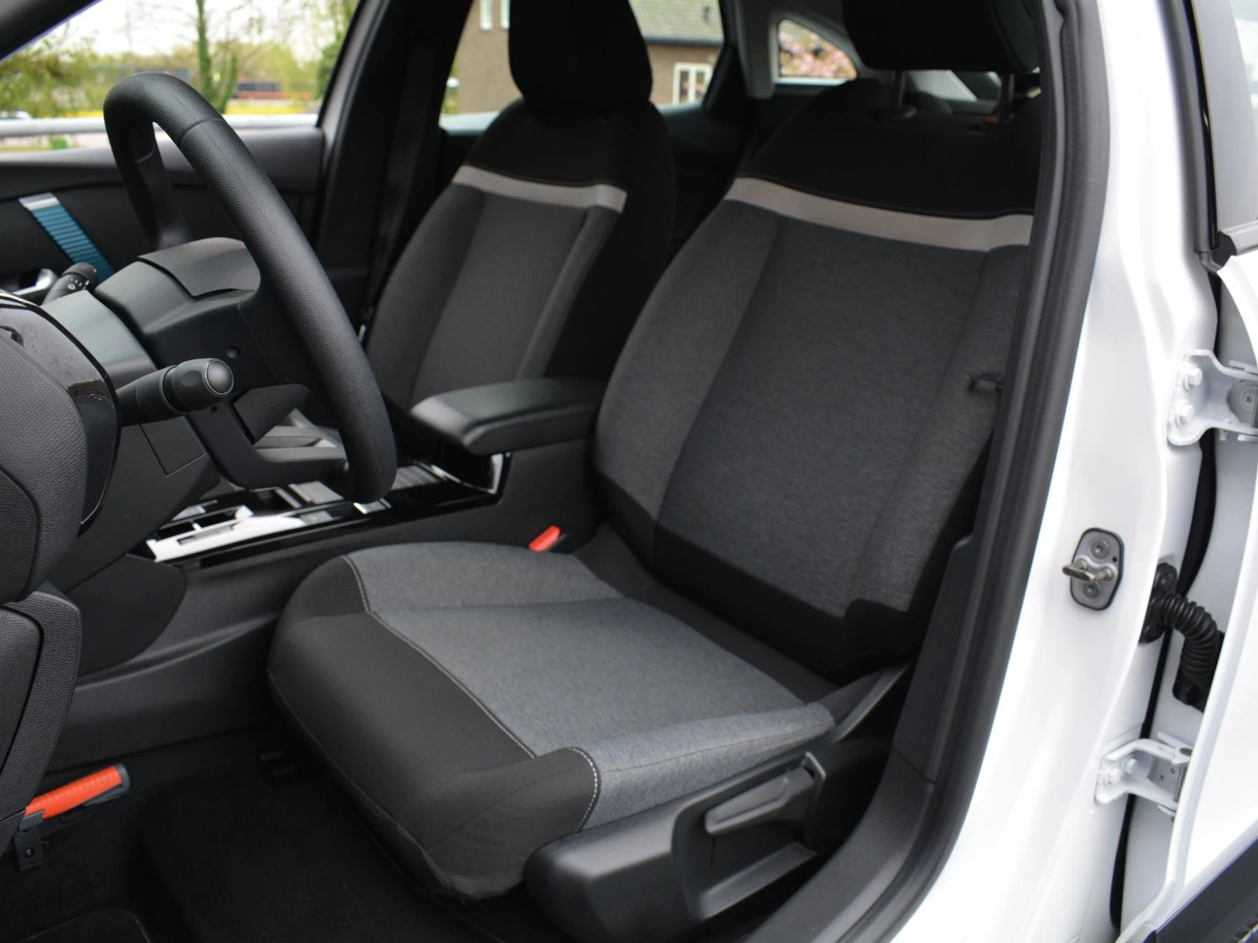 Hoofdafbeelding Citroën ë-C4