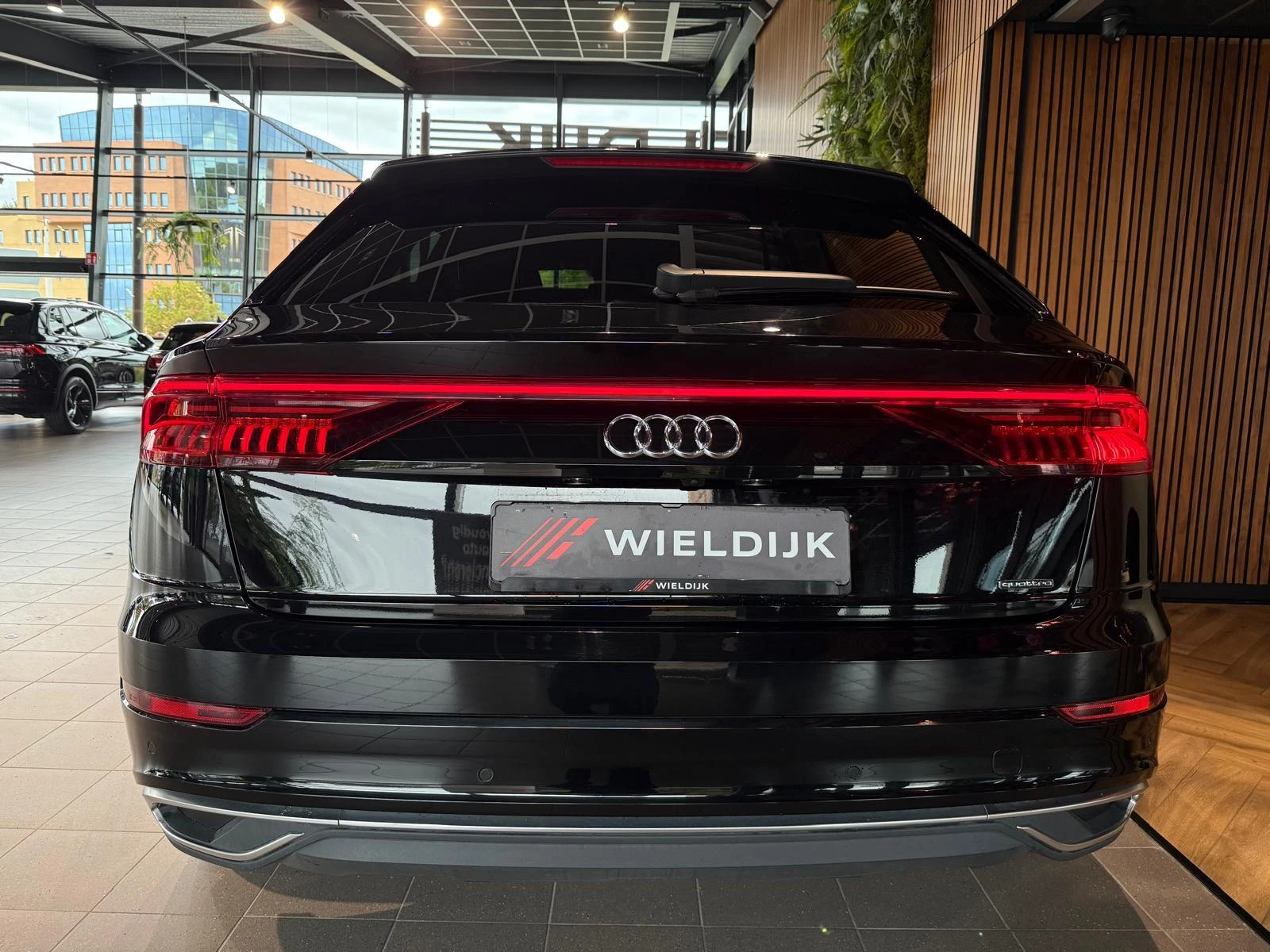 Hoofdafbeelding Audi Q8