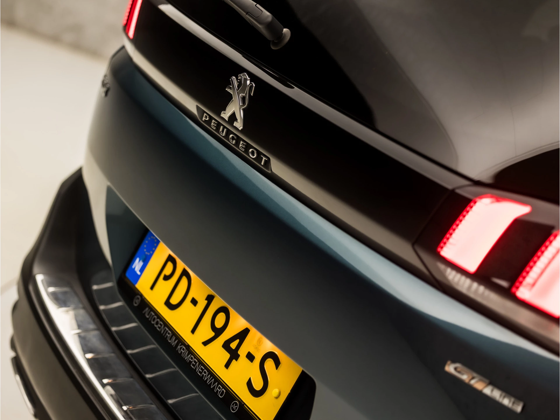 Hoofdafbeelding Peugeot 5008