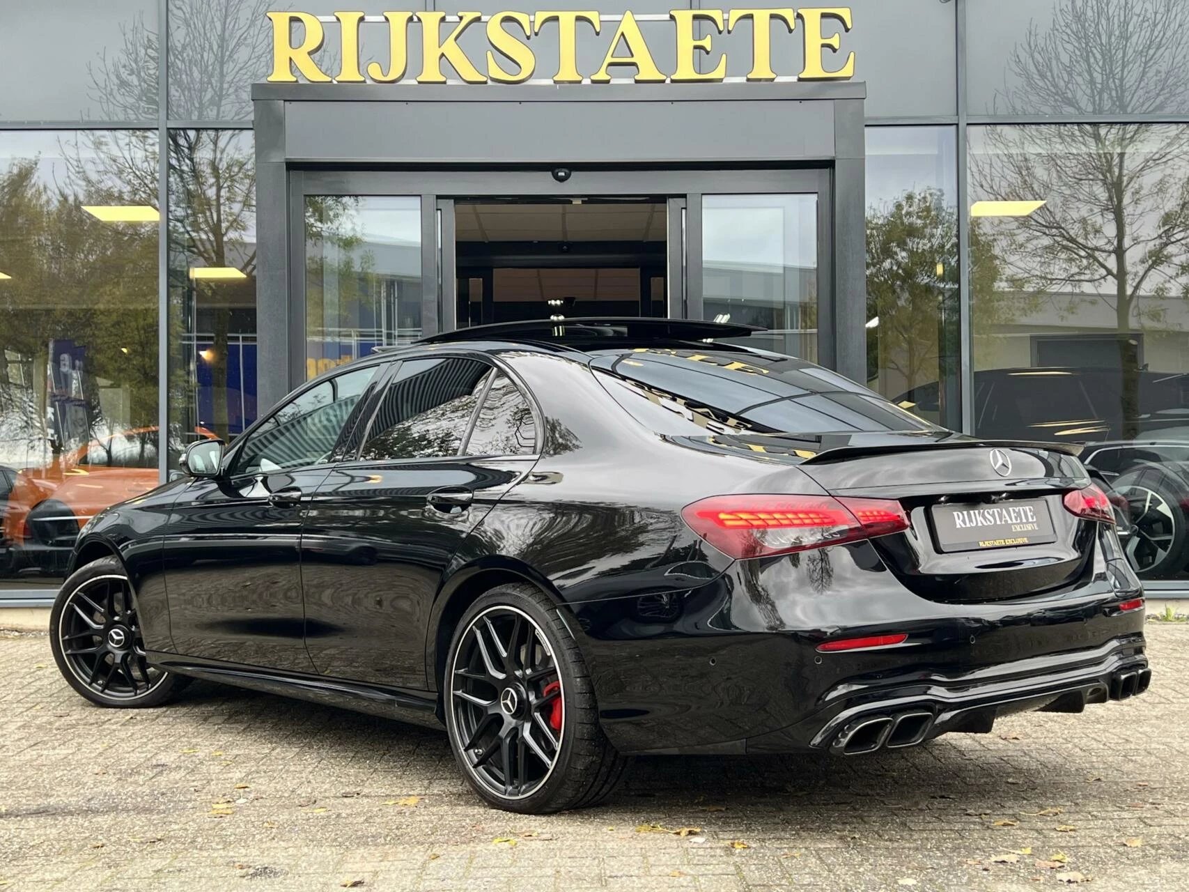 Hoofdafbeelding Mercedes-Benz E-Klasse