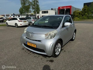 Hoofdafbeelding Toyota iQ Toyota iQ 1.0 VVTi Comfort zeer netjes!