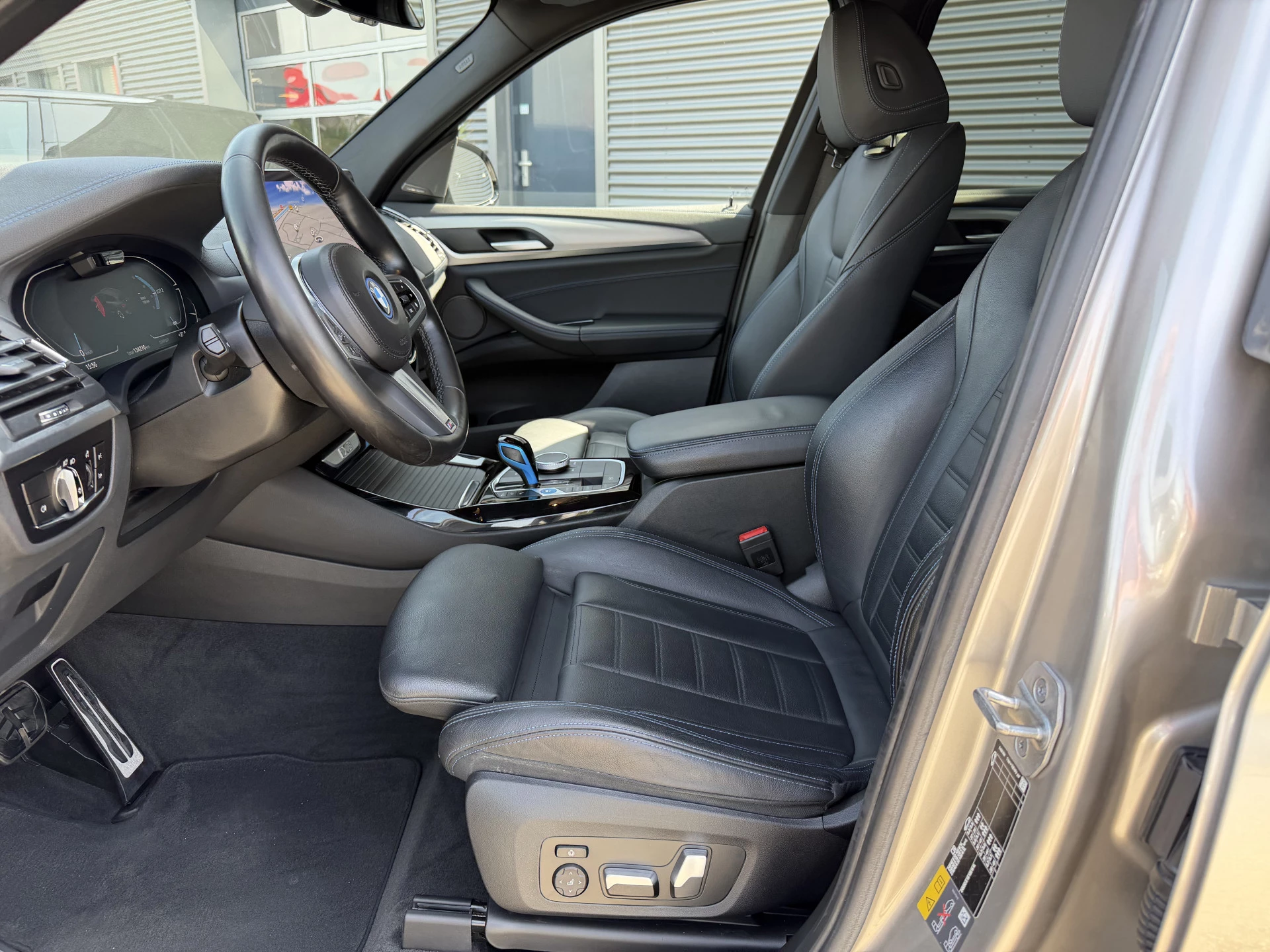 Hoofdafbeelding BMW iX3