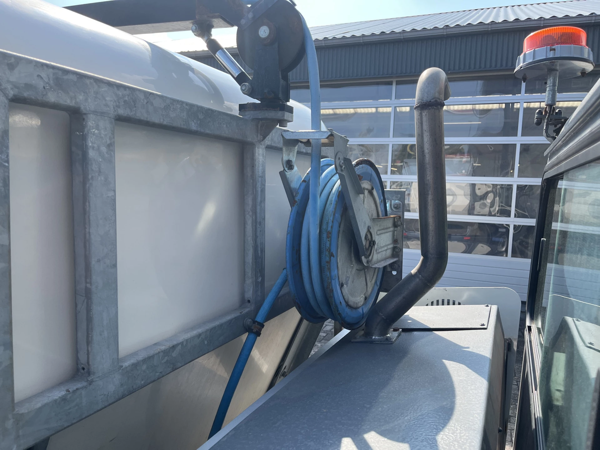 Hoofdafbeelding boschung P4T Werktuigdrager