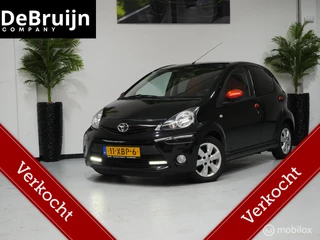 Hoofdafbeelding Toyota Aygo Toyota Aygo Dynamic Orange | Airco | Apk |Garantie
