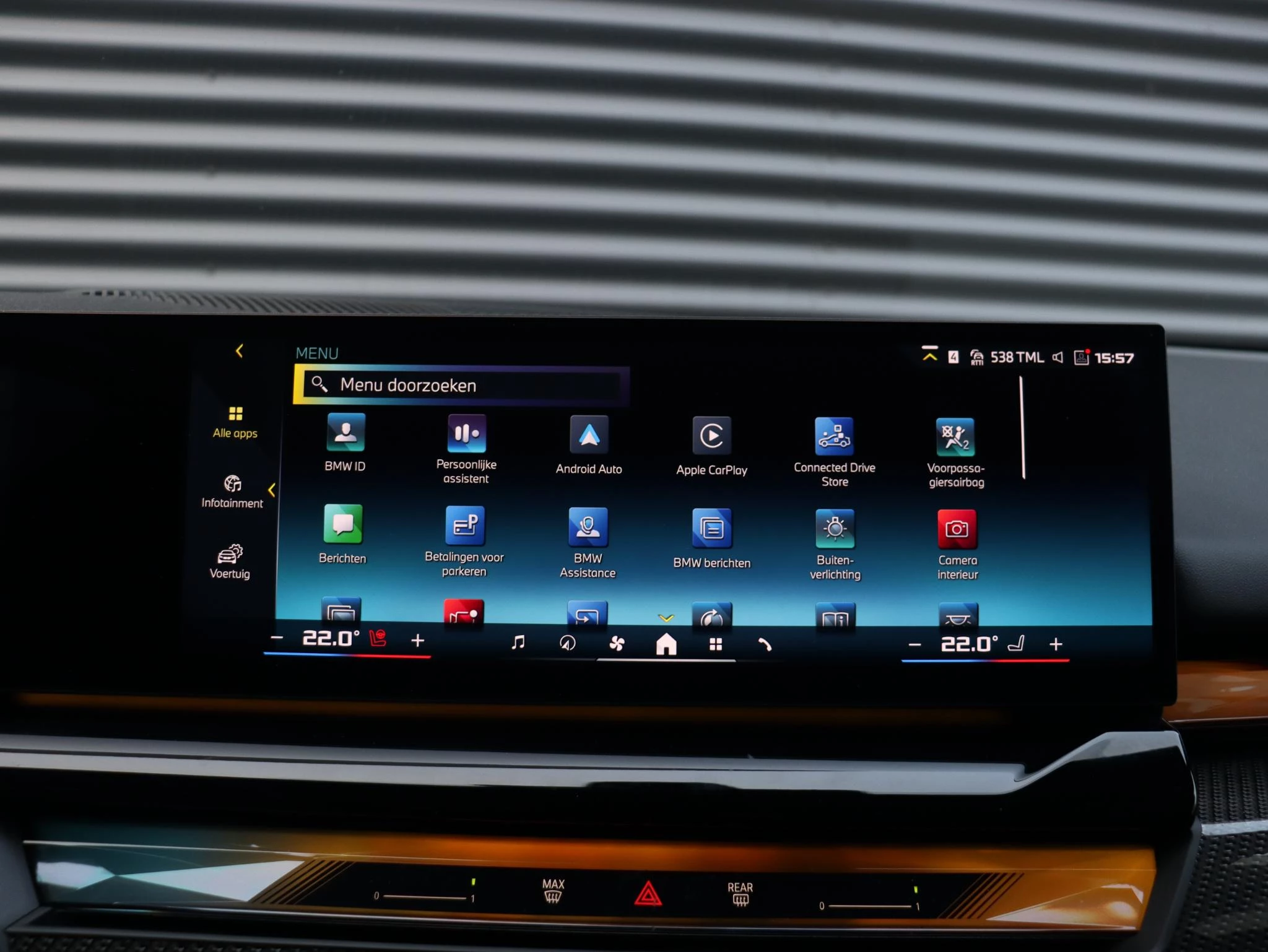 Hoofdafbeelding BMW i5