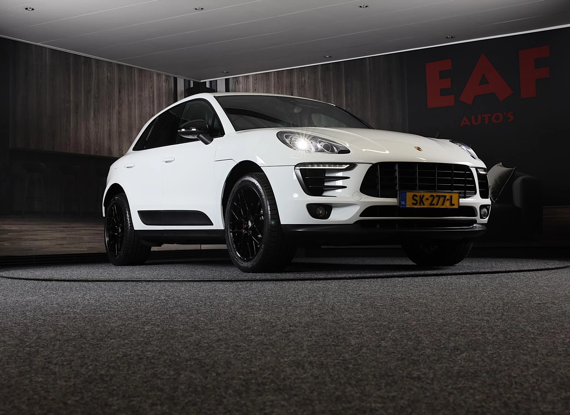 Hoofdafbeelding Porsche Macan