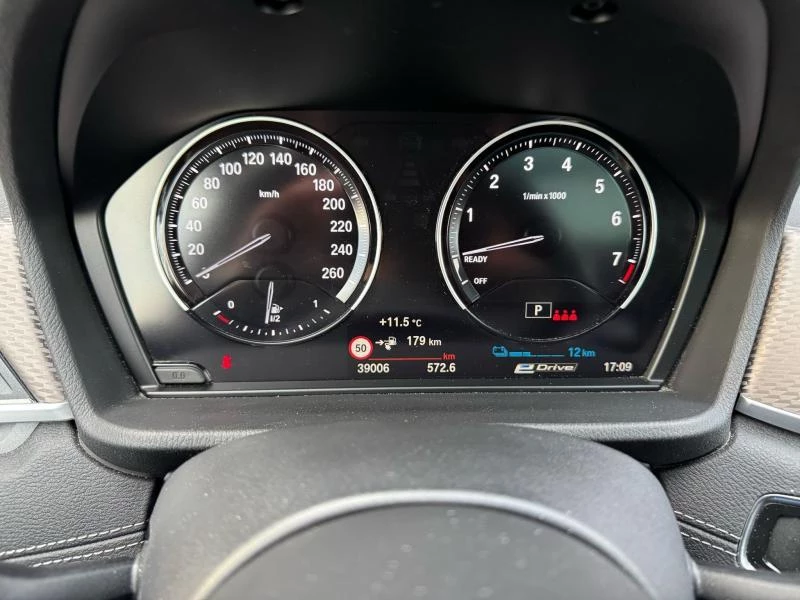 Hoofdafbeelding BMW X2