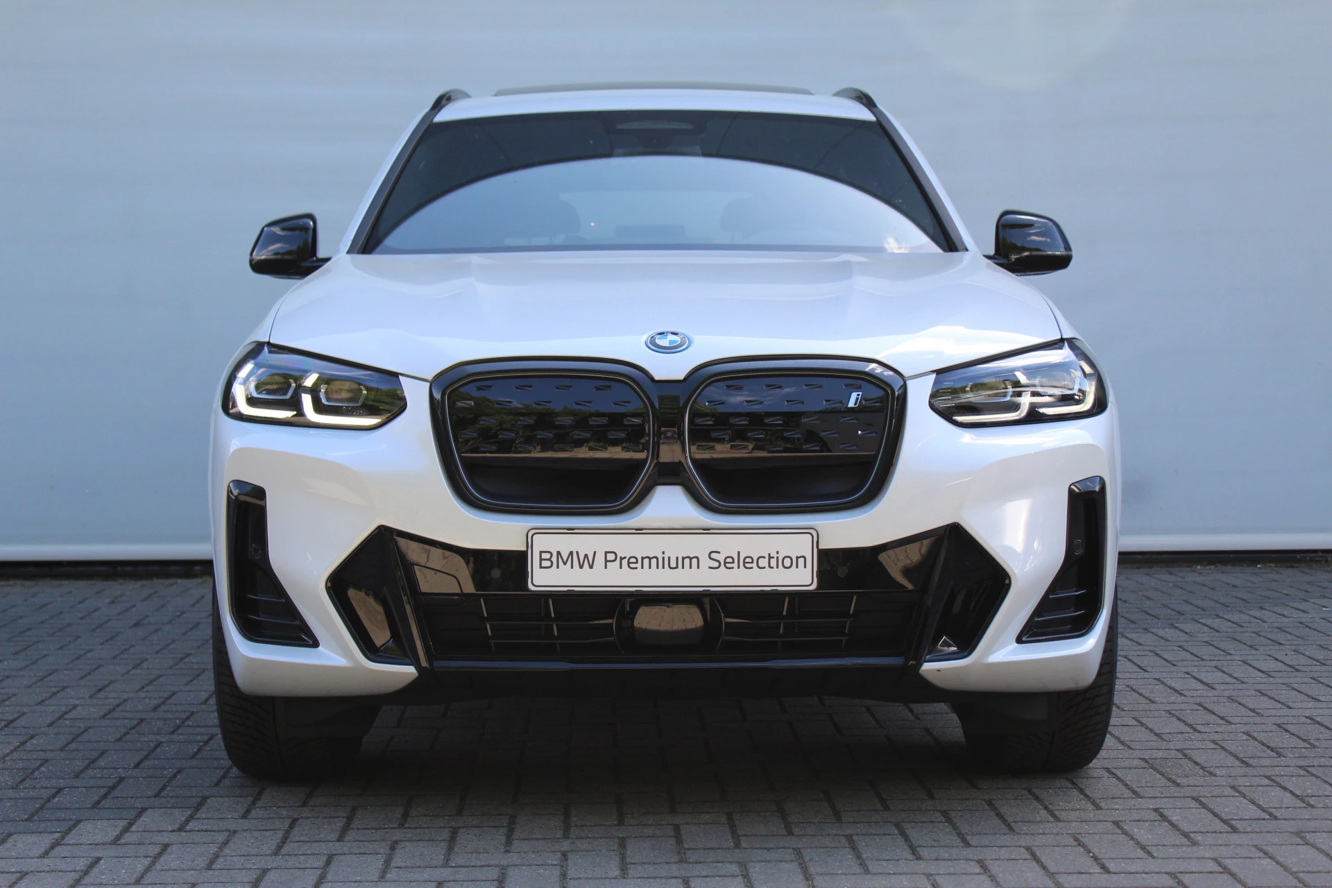 Hoofdafbeelding BMW iX3