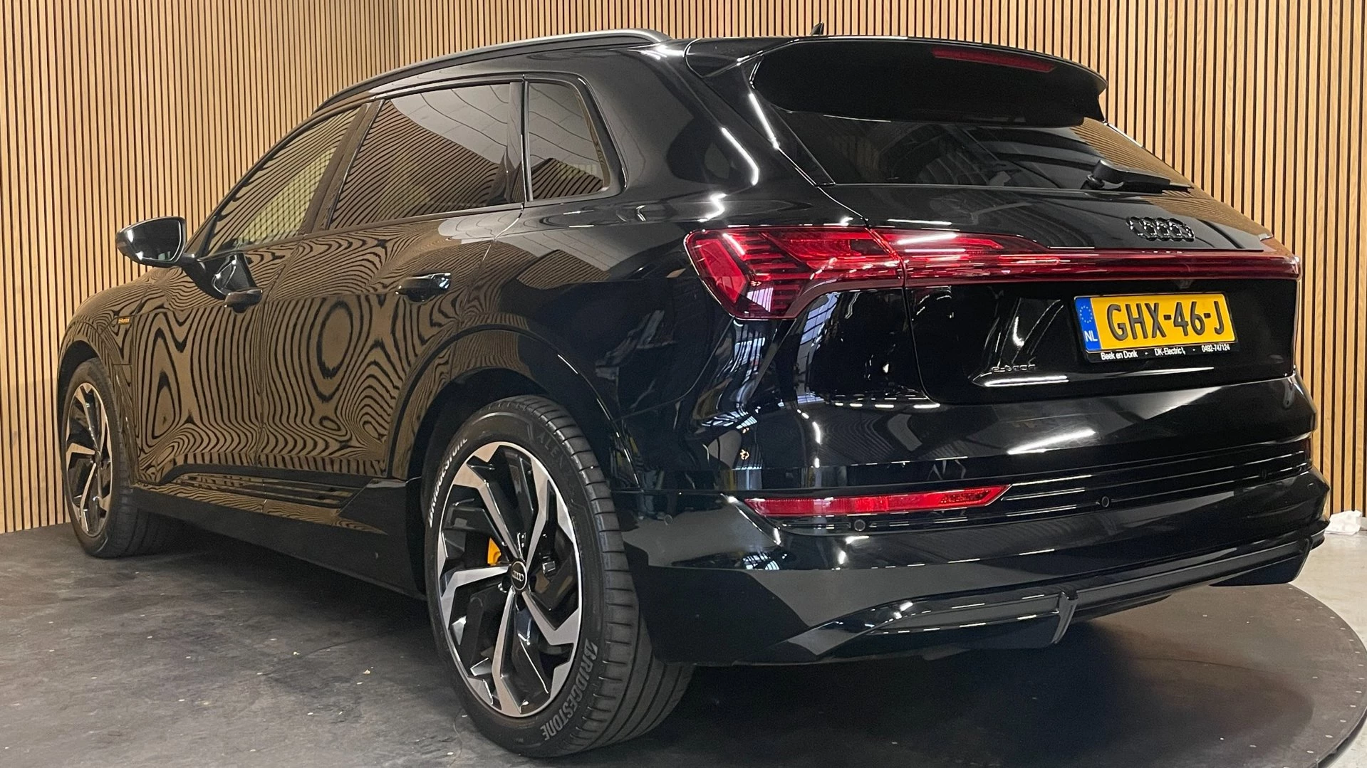 Hoofdafbeelding Audi e-tron