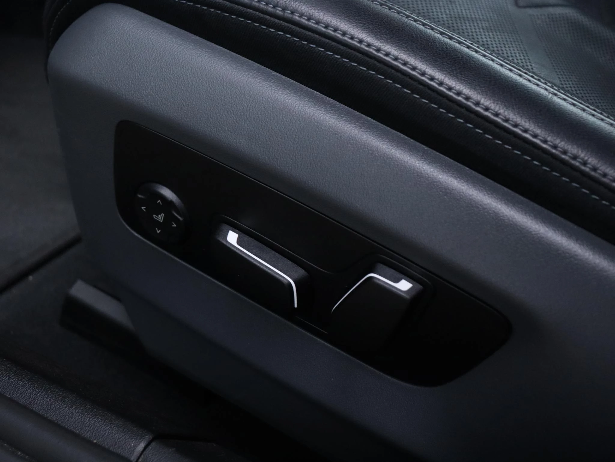 Hoofdafbeelding BMW i5