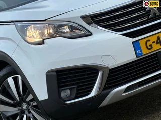 Hoofdafbeelding Peugeot 5008 Peugeot 5008 1.2 PureTech Blue Lease Premium | Blanc Nacré | Panorama/schuifdak/Carplay