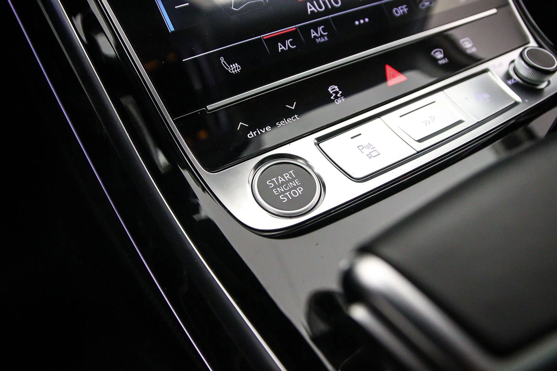 Hoofdafbeelding Audi A8