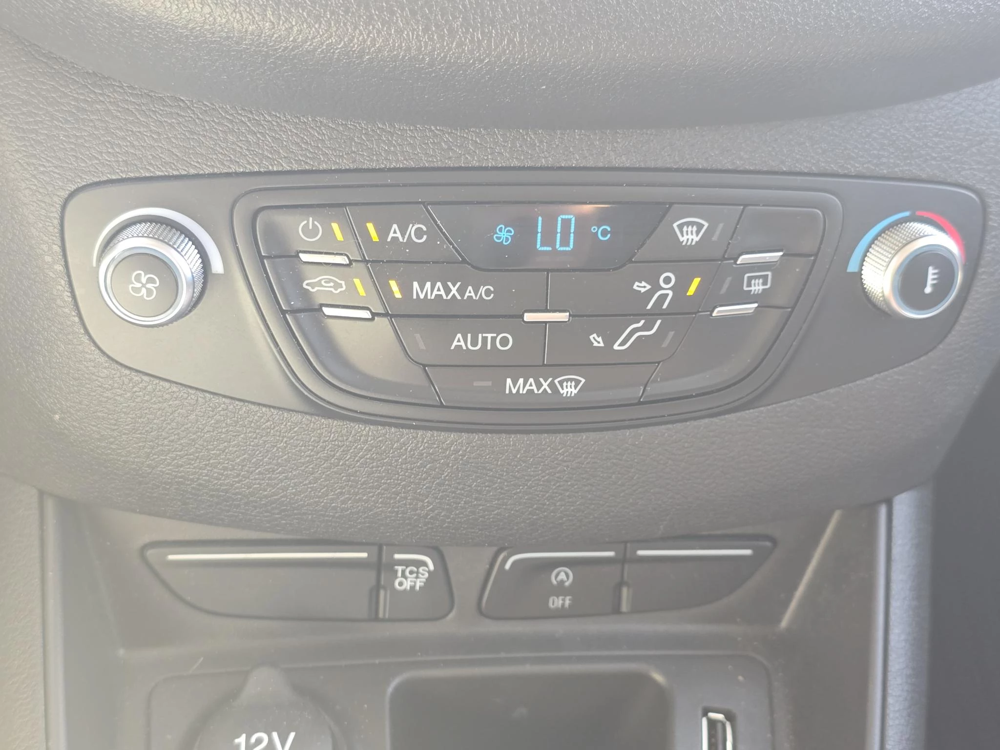 Hoofdafbeelding Ford Transit Courier
