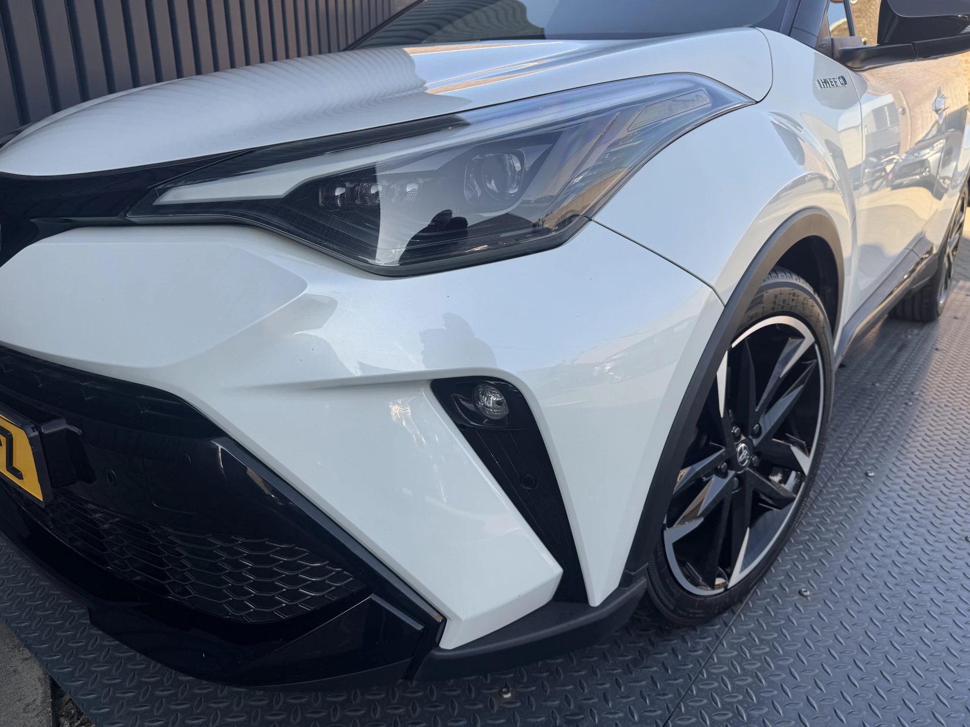 Hoofdafbeelding Toyota C-HR