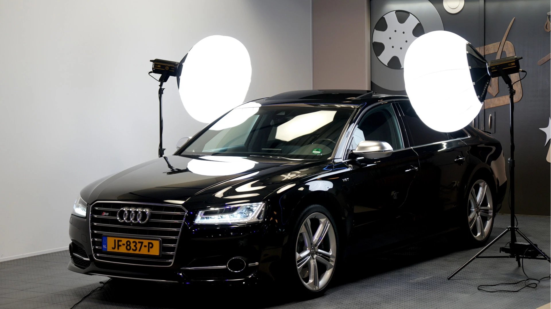 Hoofdafbeelding Audi A8