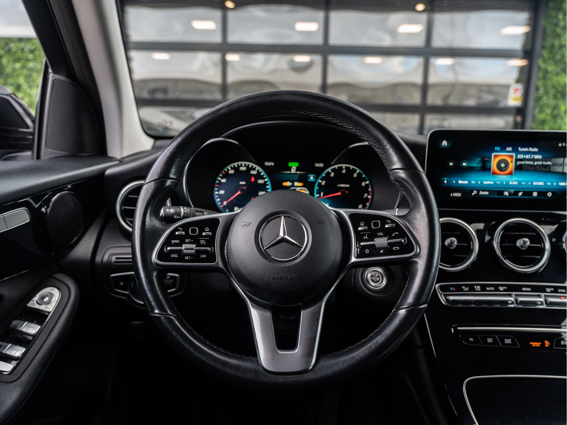 Hoofdafbeelding Mercedes-Benz GLC