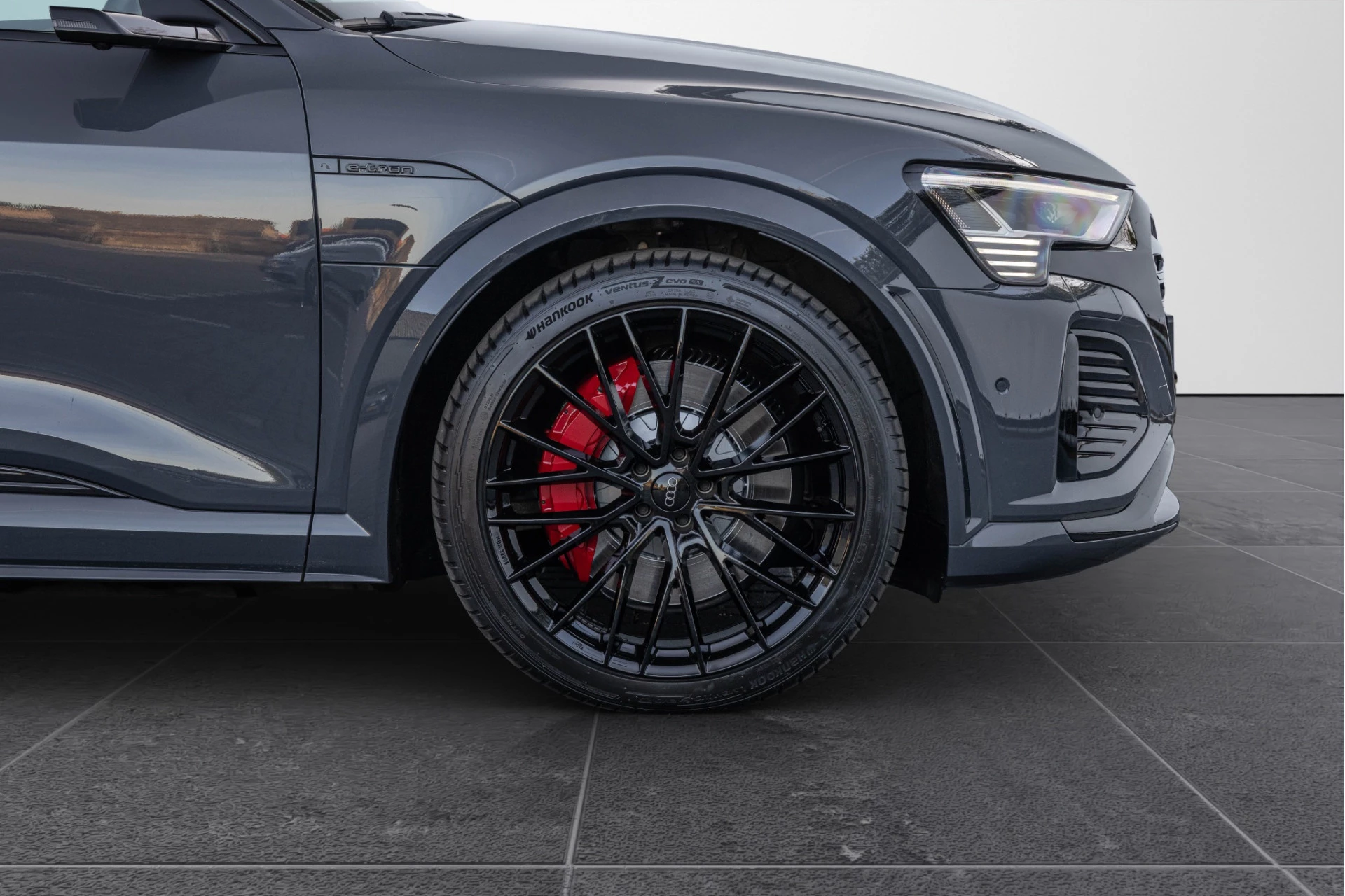 Hoofdafbeelding Audi Q8 Sportback e-tron