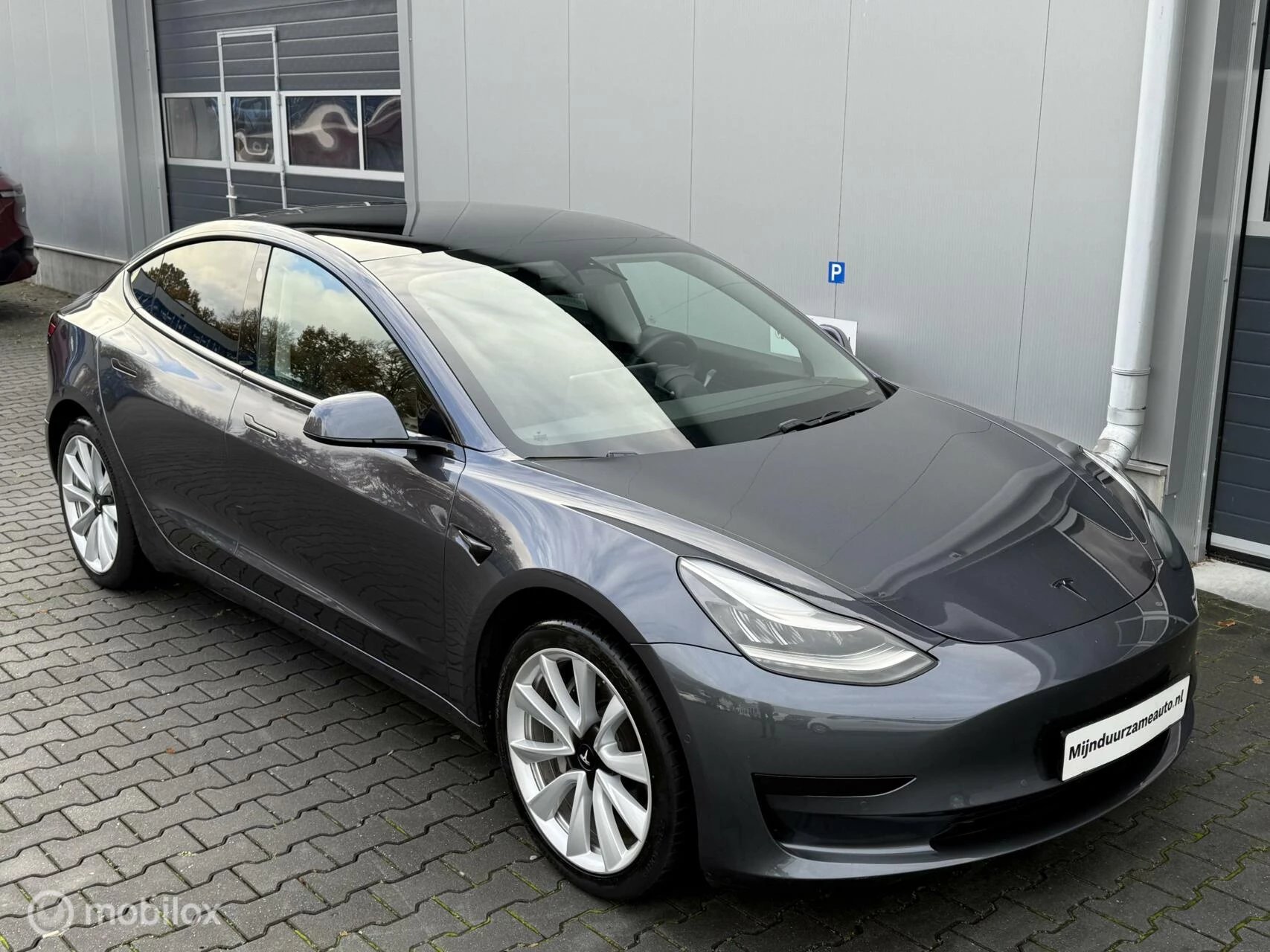 Hoofdafbeelding Tesla Model 3